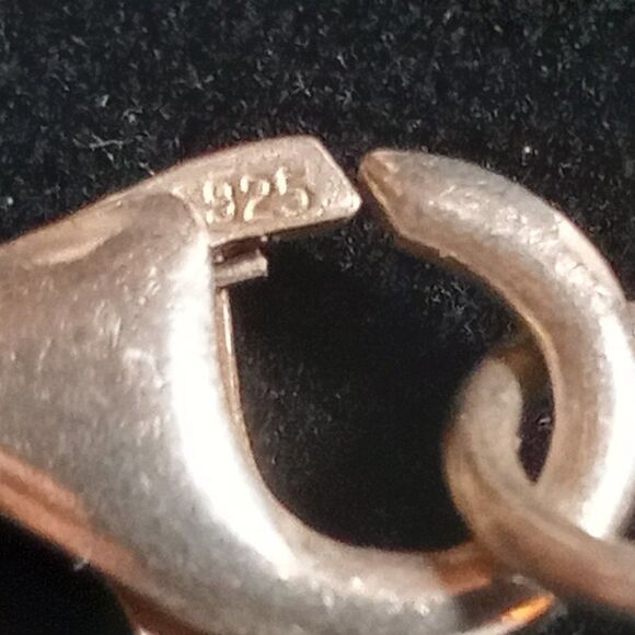 Hand of Fatima Signed Limor 925 Necklace and Pendant - Picture 7 of 7